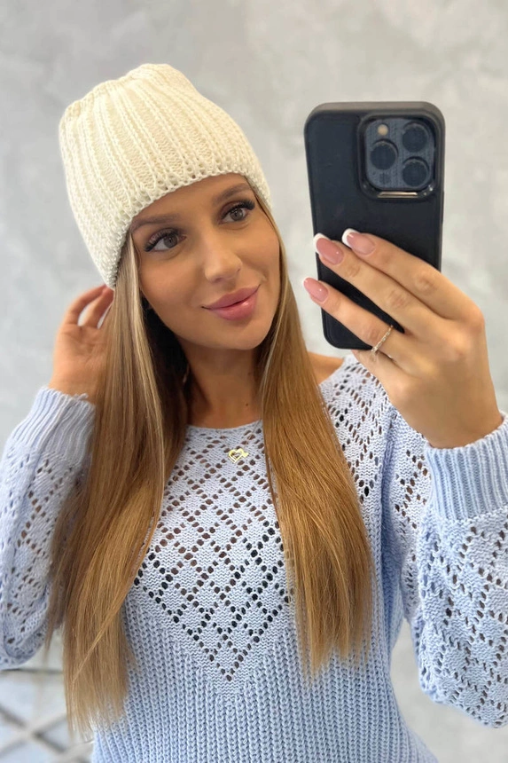 Women's cap Rebeka K345 ecru