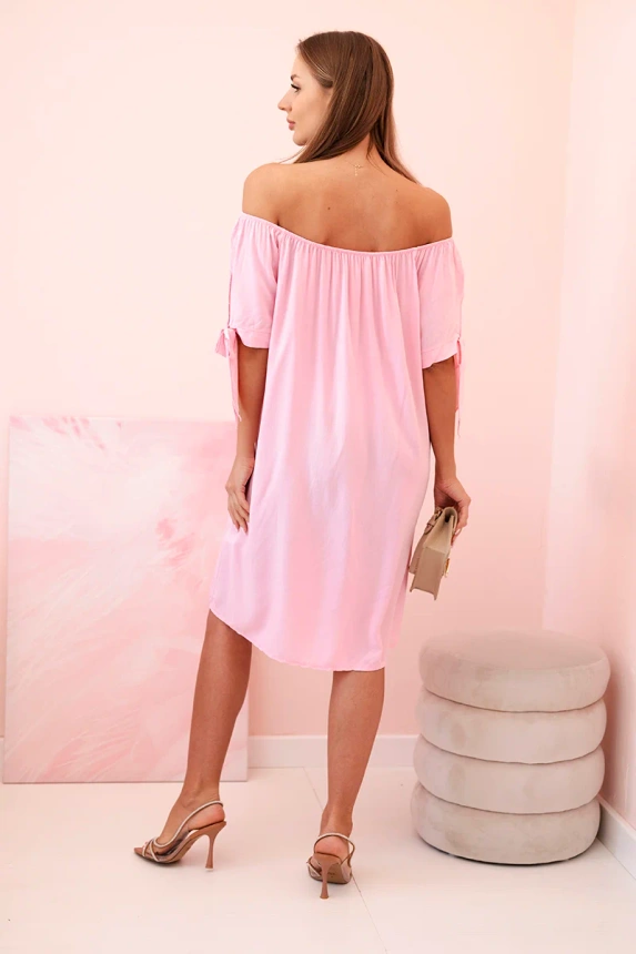 Damenkleid aus Viskose mit Bindebändern an den Ärmeln, Bonbonrosa