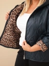 Dámská bunda Plus Size s kapucí a leopardím lemováním modrá