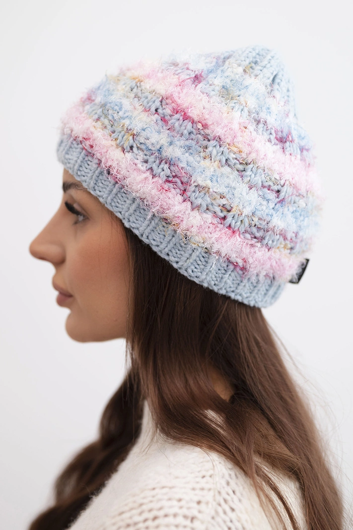 Women's winter hat with colorful yarn and elastic band K352 blue