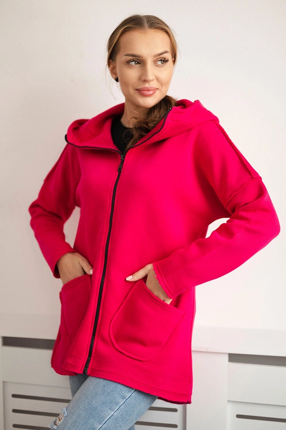 Isoliertes Sweatshirt mit längerem Rücken und Taschen fuchsia