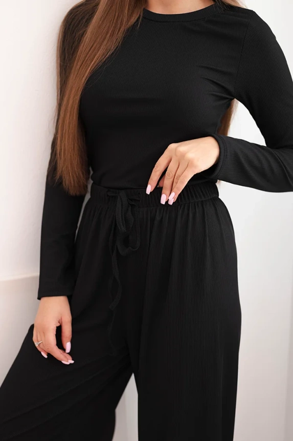 Women's viscose set with a blouse and wide trousers black