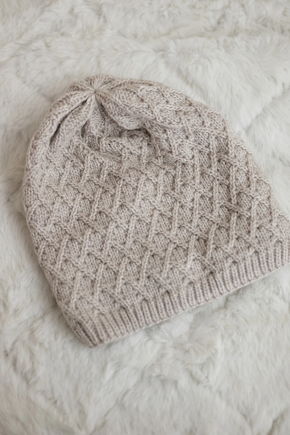 Vilnonė kepurė K204 beige