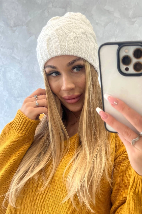 Agnes Fleecemütze K239 weiß