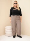 Women's plus size cotton corduroy pants with an elastic waistband and pockets fango brown