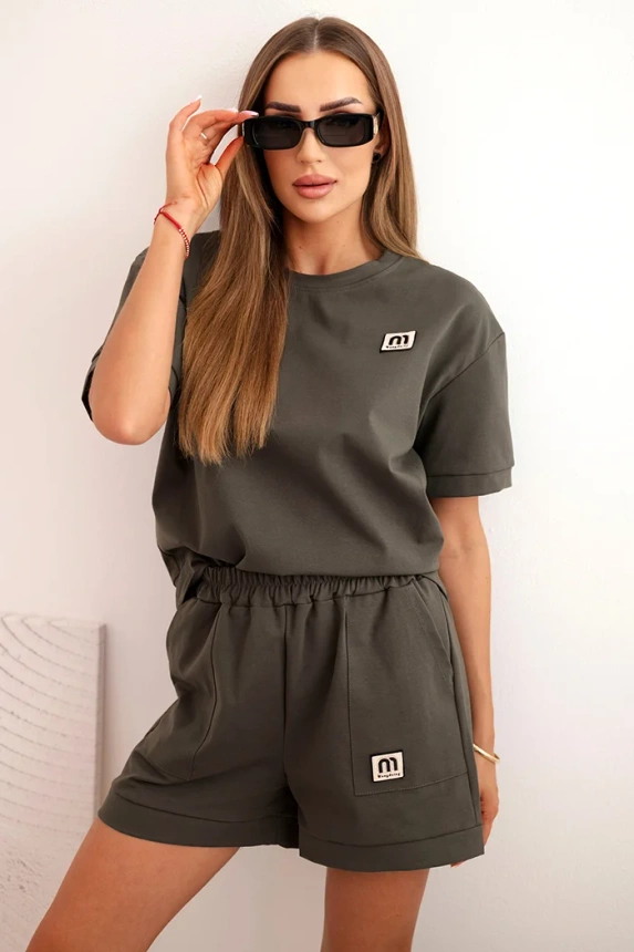Women's punto set with short sleeves and loose shorts khaki