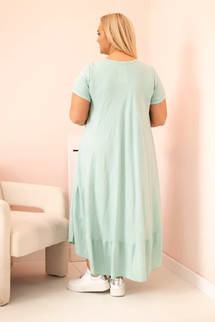 Plus size women's dress with short sleeves and ruffle made of light viscose mint