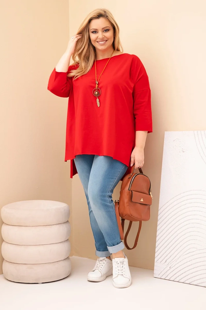 Dámska bavlnená blúzka Plus Size asymetrická s náhrdelníkom červená