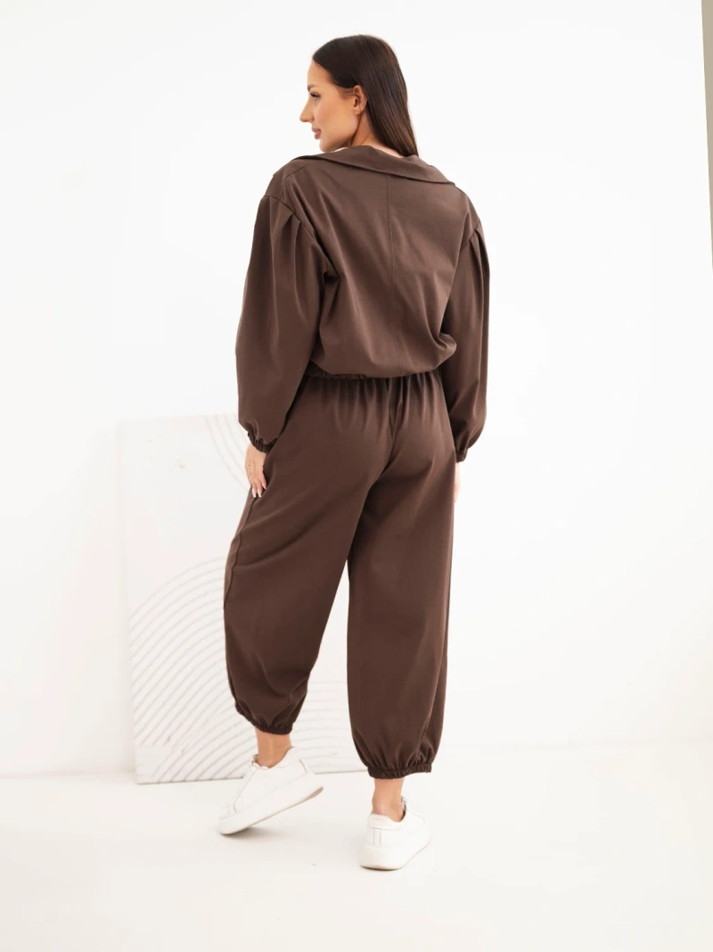 Women's cotton set with collar and jogger pants brown
