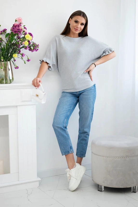Pullover mit Rüschen am Ärmel grau