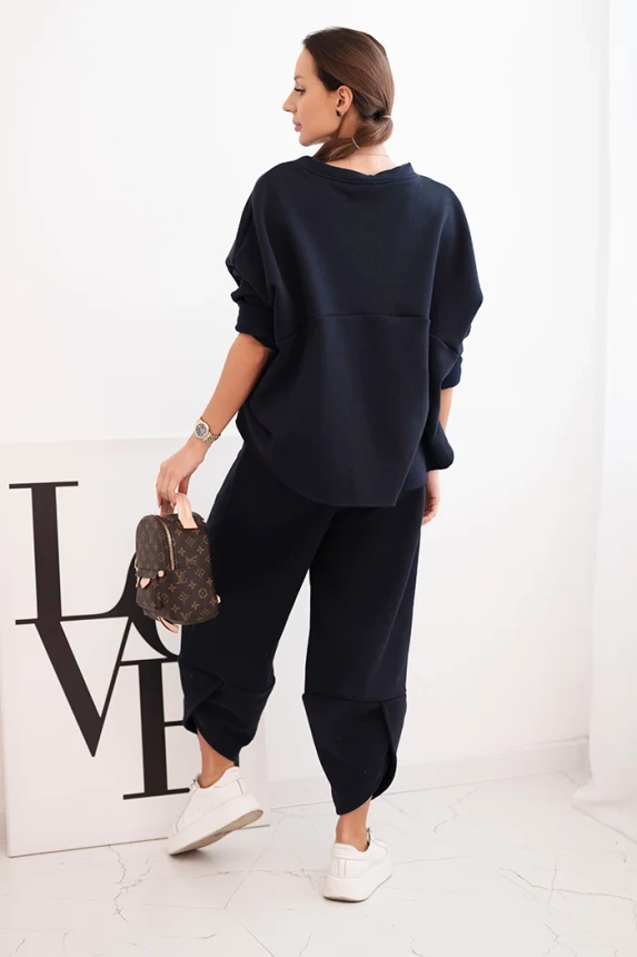 Women's tracksuit set made of thicker material with wide legs navy blue