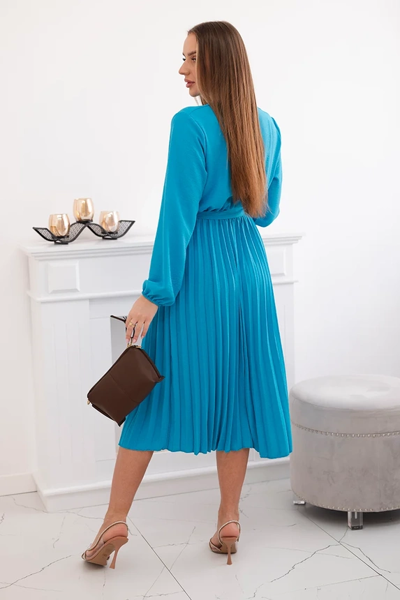 Dress tied with a pleated hem turquoise