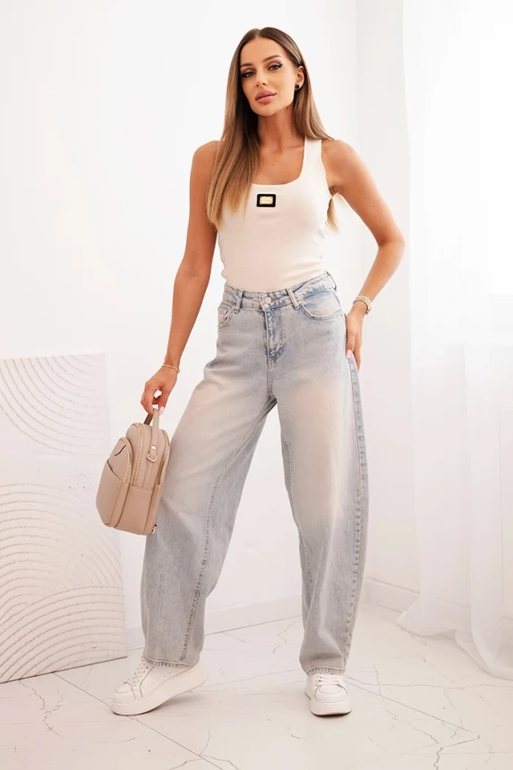 Women's ribbed tank top with decorative patch beige