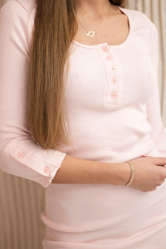 Dress with neckline with buttons powdered pink