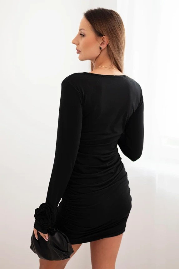 Damenkleid aus Viskose, tailliert mit Raffung und Blumen an den Ärmeln schwarz