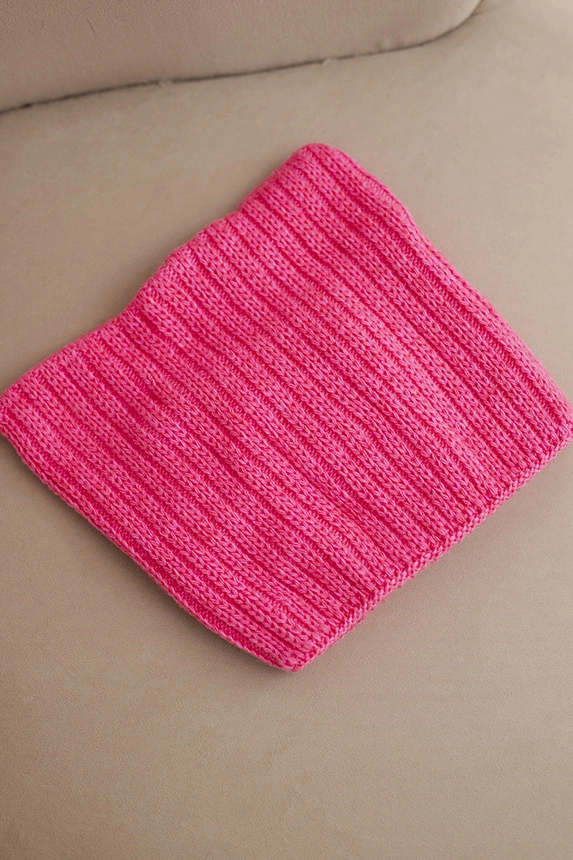 Damenwintermütze aus Wolle im Katzenstil aus geripptem Strick K419 rosa