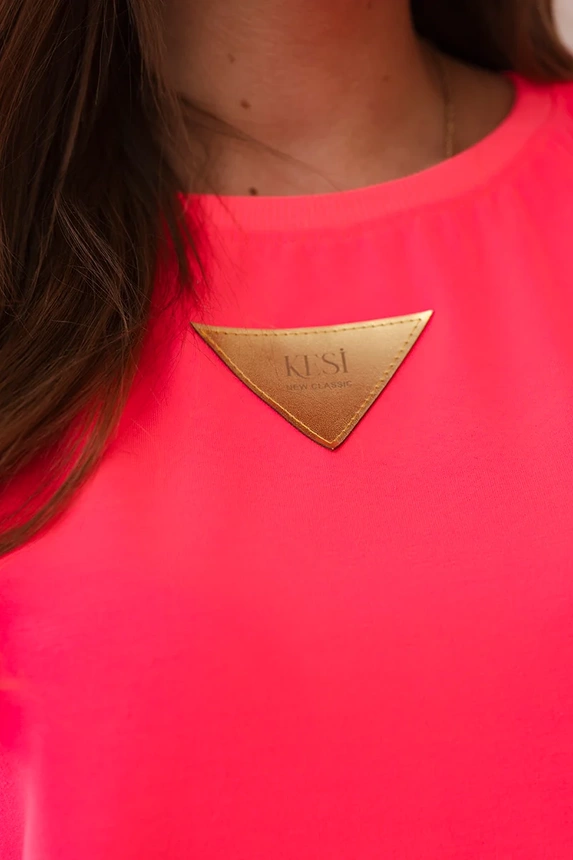 Bavlněná halenka s volánky na ramenou Růžový neon