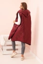 Dámská prošívaná vesta Plus Size s kapucí na zip bordová