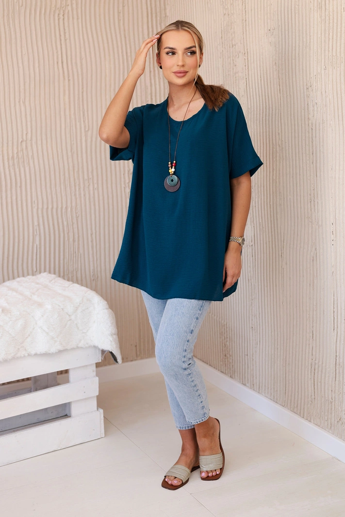 Oversized blouse with pendant nautical