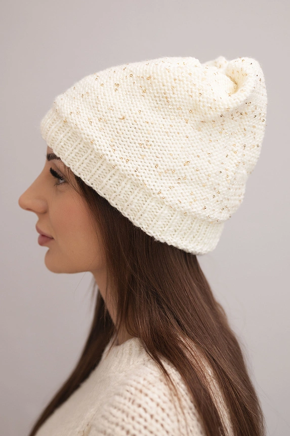 Women's hat Amira K359 ecru