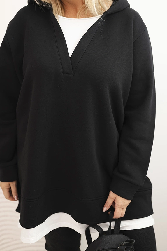 Bluza damska ocieplana Plus Size z kapturem i dekoltem w serek czarna