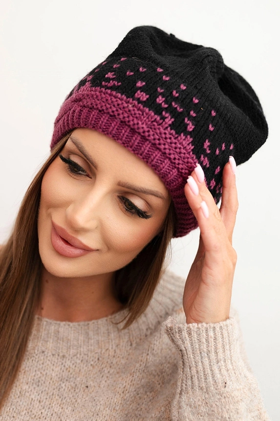 Women's winter wool hat with geometric pattern K477 black + plum