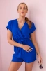 Kurzer Jumpsuit in der Taille gebunden kornblumenblau