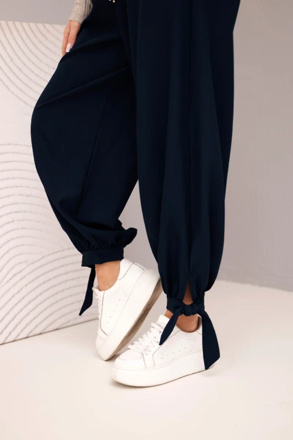 Women's pants with wide legs and ties at the bottom navy blue