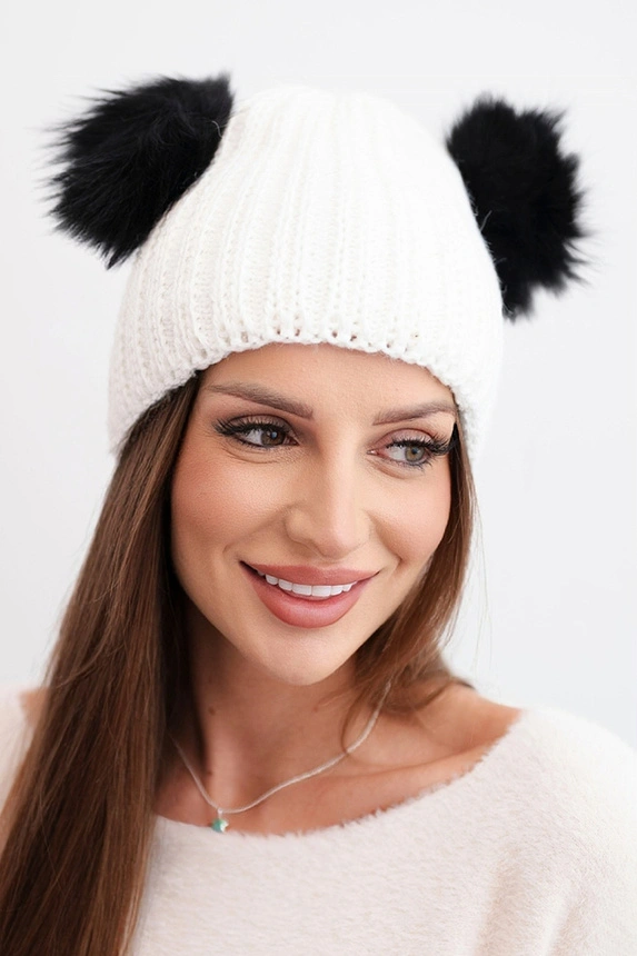 Women's winter wool hat with pompom K433 white