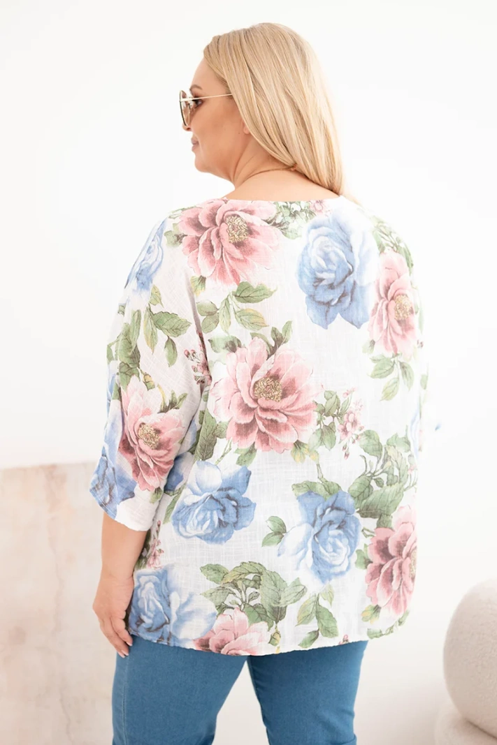 Women's plus-size cotton blouse with short sleeves and floral pattern white
