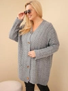 Dámsky kardigán Plus Size s gombíkmi a vrkočovým vzorom sivý