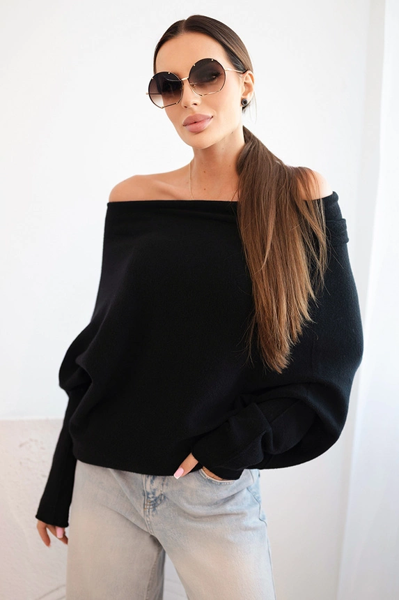 Women's asymmetrical batwing viscose sweater black
