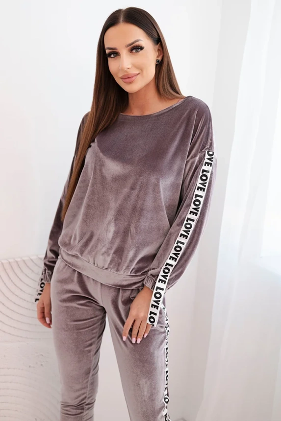 Velūro rinkinys Love grey