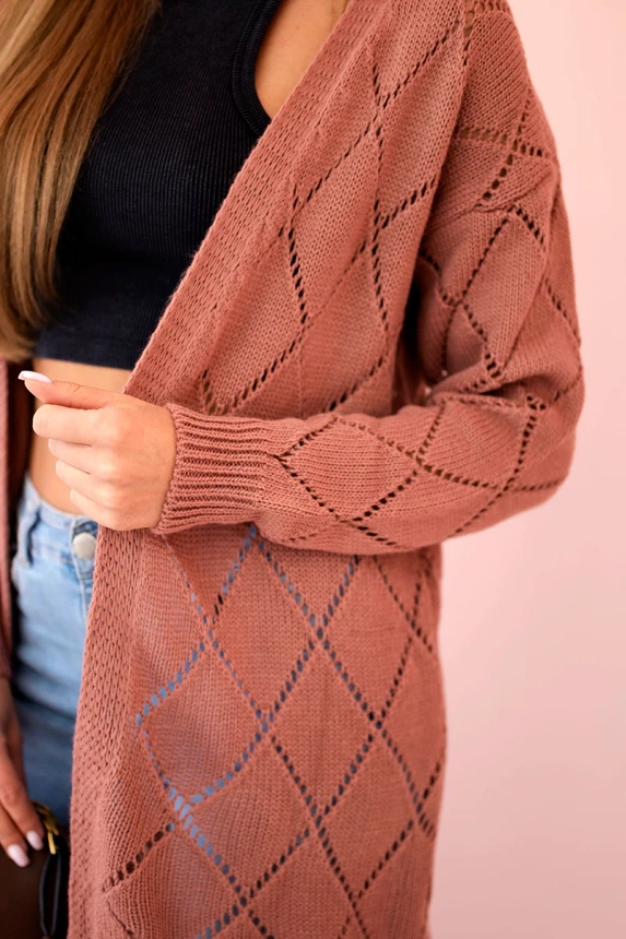 Sweater with a geometric pattern dark pink