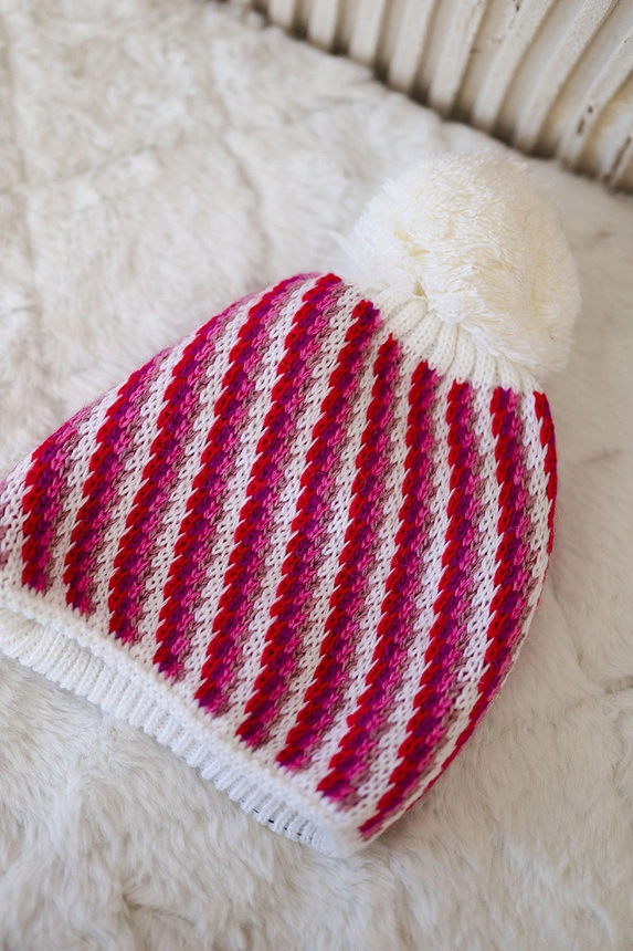 Damenmütze mit Bommel Hanna K328 weiß+fuchsia