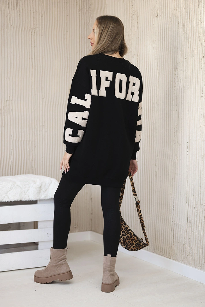 Isoliertes Sweatshirt mit kalifornischem Schriftzug schwarz