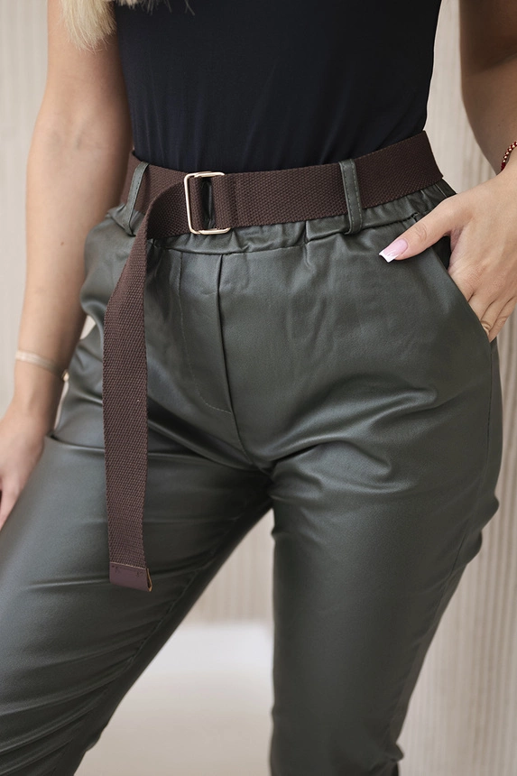 Gewachste Hose mit Gürtel khaki