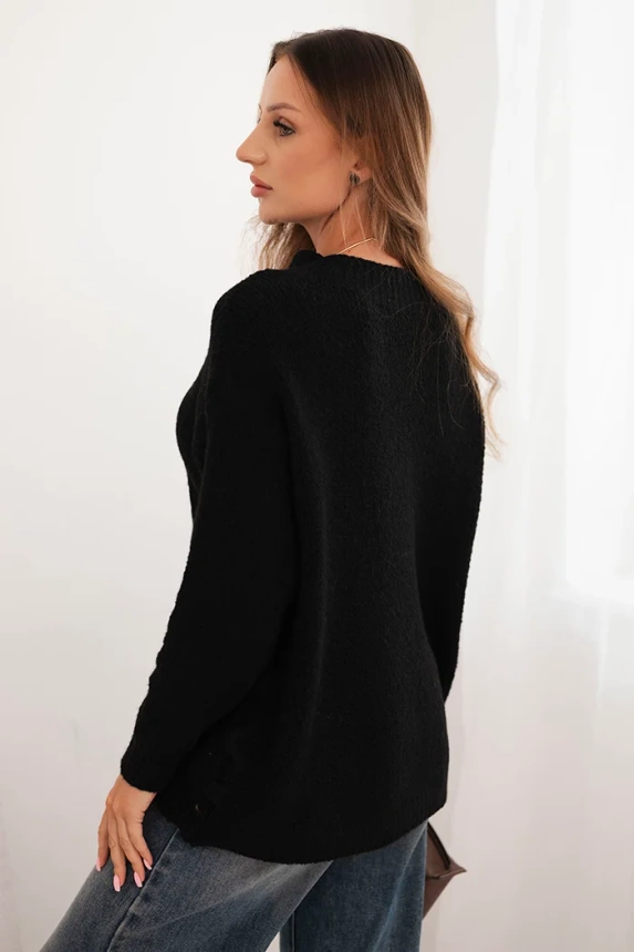 Sweter damski z wełną z długim rękawem i okrągłym dekoltem czarny