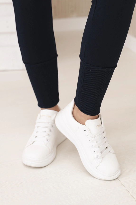 Set with wide cuffs navy blue