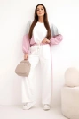 Damenanzug Butter mit lockerer Bluse und weiten Hosen dunkelrosa