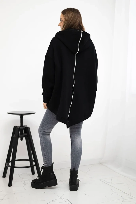 Isoliertes Sweatshirt mit Reißverschluss am Rücken schwarz