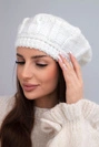 Czapka damska wełniana zimowa beret K414 ecru