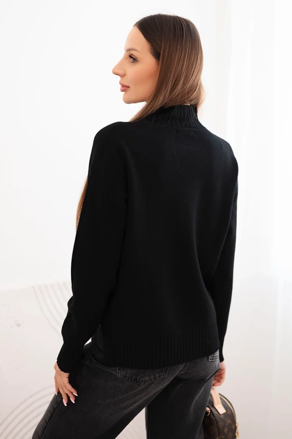Women's loose-fitting viscose sweater with a mock turtleneck black