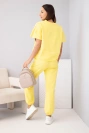 Moteriškas medvilninis komplektas: palaidinė trumpomis rankovėmis ir sportinės kelnės geltona