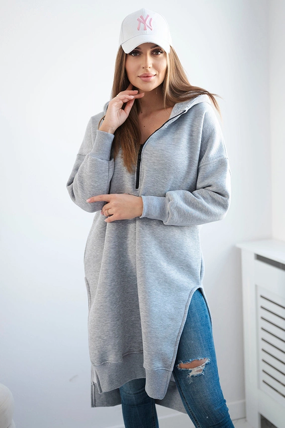 Insulated sweatshirt with slits on the sides gray