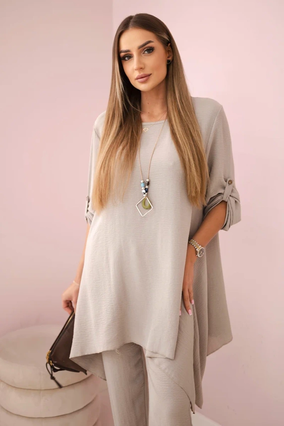 Set Bluse + Hose mit Anhänger fango