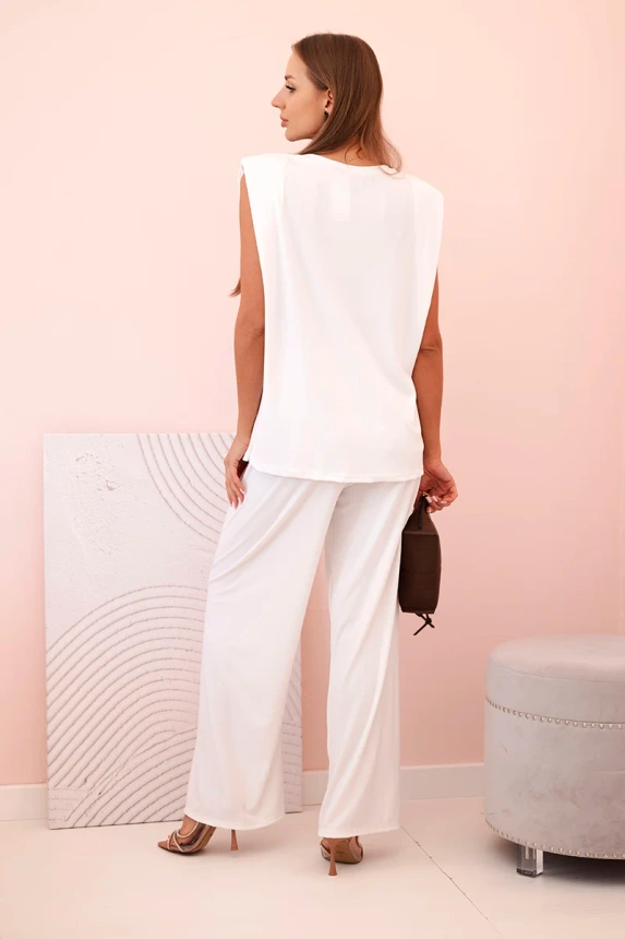 Women's set made of viscose with no sleeves and straight trousers ecru