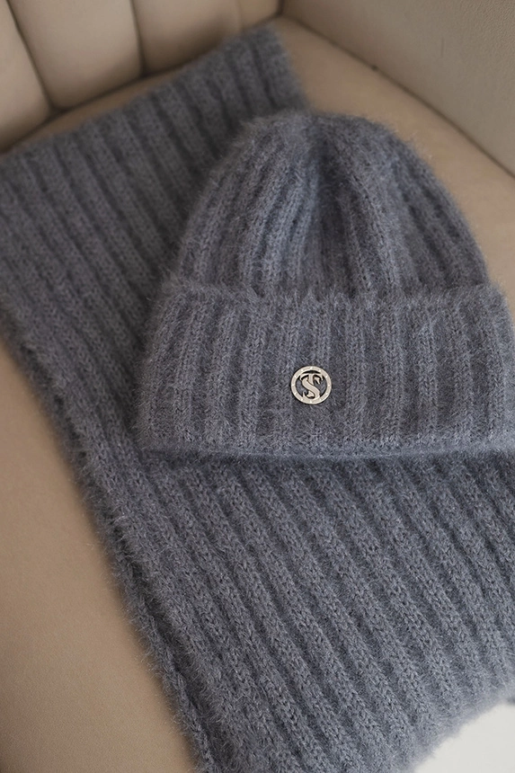 Women's set hat and long scarf made of soft yarn dark gray