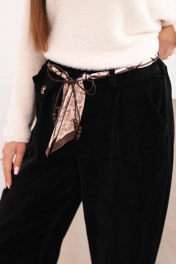 Damenhose aus Viskose mit einem Schal-Gürtel schwarz