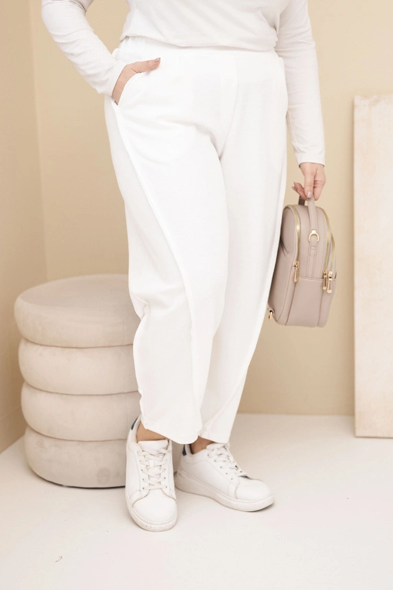 Dámske bavlnené nohavice Plus Size s voľným strihom a vysokým pásom ecru